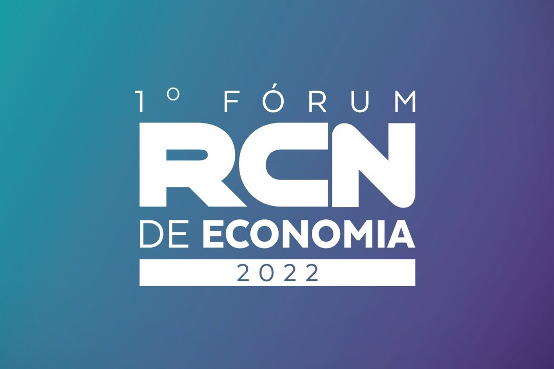 Alan Fernandes Oliveira palestrando no 1º Fórum RCN de Economia em Campo Grande (MS)